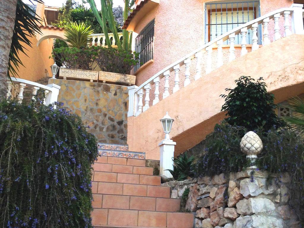Urb, Maryvilla La Canuta Luaran gambar